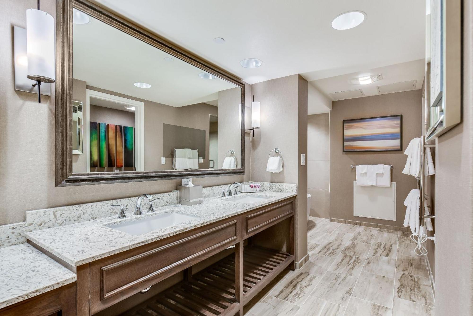 Caesars Republic Tahoe - Formerly Harveys Resort 4*