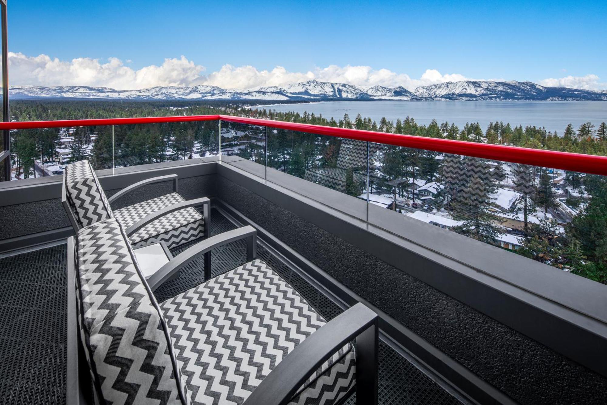 Resort Caesars Republic Tahoe - Formerly Harveys Stateline